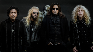 Image of Stryper with Special Guest: Vixen
